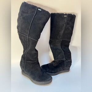 Sofft Black Suede Winter Wedge Boots